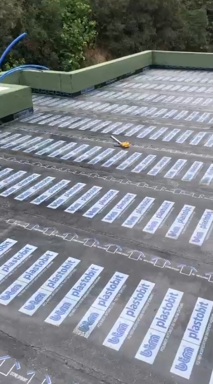 Açık teras üzeri kapatma ve membran arduvaz uygulamamız.
