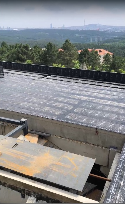 Otopark üzeri Sıcak zift membran uygulamamız.